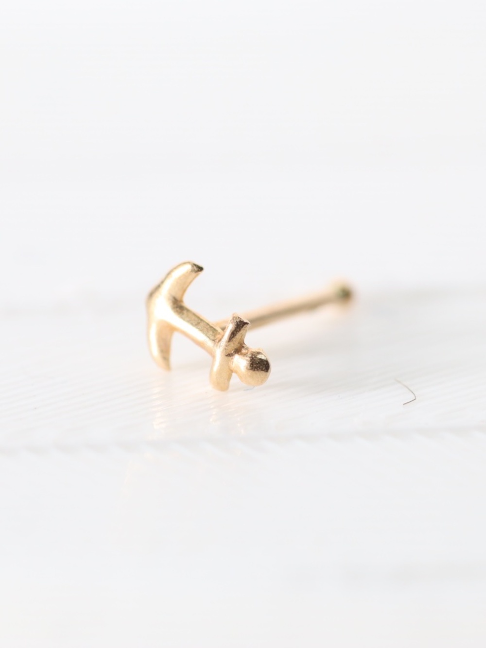 9kt Gold Solid Gold Mini Anchor Nose Piercing Straight bar 22 gauge New